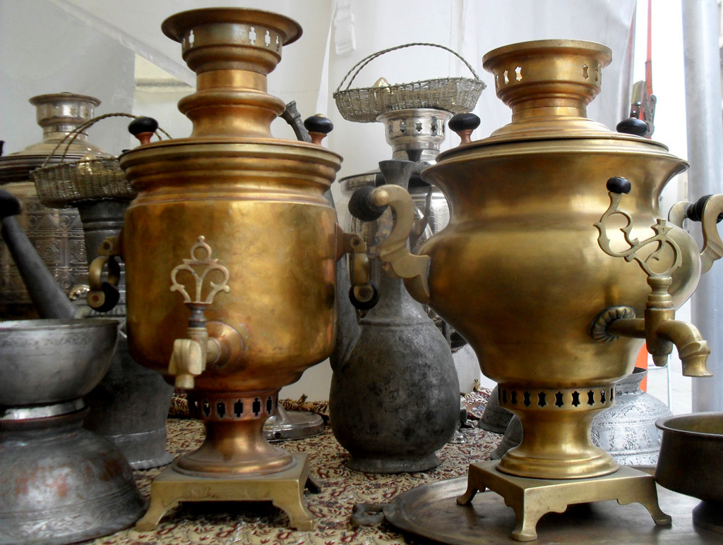 1-Starinnye samovary.jpg Как определить стоимость старинного самовара