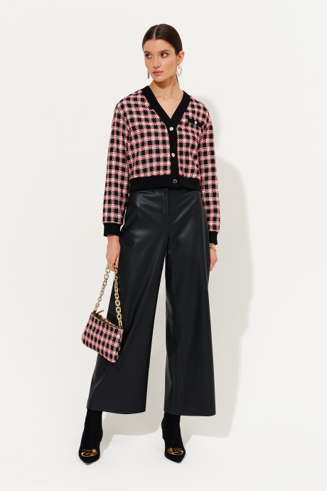 Как и с чем носить женский кардиган в 2024 году