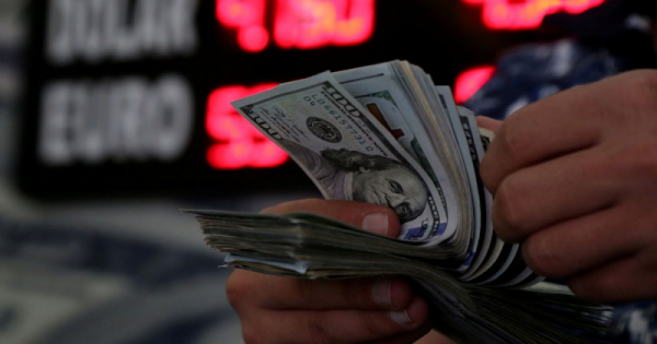 Аналитик спрогнозировал курс рубля после снятия валютных ограничений Аналитик спрогнозировал курс рубля после снятия валютных ограничений