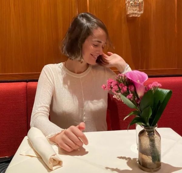 Бросил женщину с младенцем. Как живёт мать ребёнка Данилы Козловского Бросил женщину с младенцем. Как живёт мать ребёнка Данилы Козловского