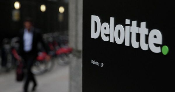 Deloitte останется в России под новым именем Deloitte останется в России под новым именем
