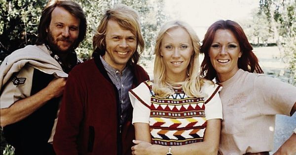 Группа ABBA впервые за&nbsp;36&nbsp;лет&nbsp;вышла в&nbsp;свет в&nbsp;полном составе
