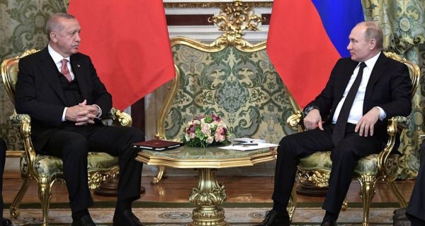 Путин в ближайшие дни посетит Турцию Путин в ближайшие дни посетит Турцию