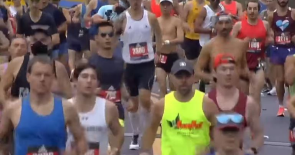 Россиян и белорусов не допустят до Бостонского марафона Россиян и белорусов не допустят до Бостонского марафона