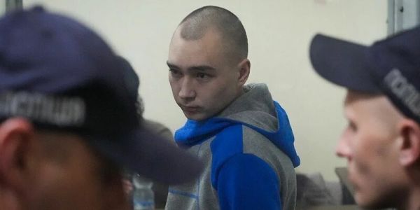 Российский контрактник получил пожизненный срок на Украине Российский контрактник получил пожизненный срок на Украине