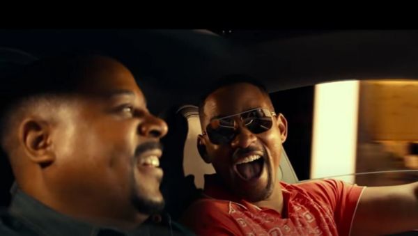 Sony заморозила производство <span id=