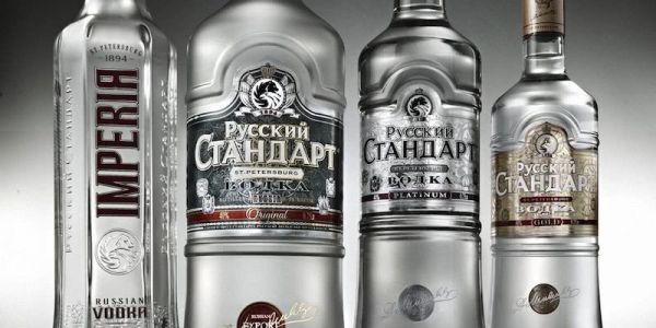В России из-за санкций сократилось производство водки В России из-за санкций сократилось производство водки