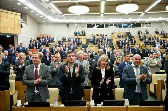 Депутатов всех фракций объединила работа в интересах людей Депутатов всех фракций объединила работа в интересах людей