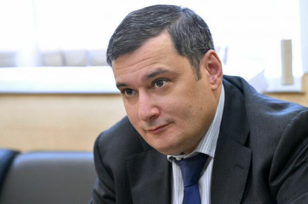 В кабмине поддержали законопроект Хинштейна об ответственности за ЛГБТ-пропаганду<span id=