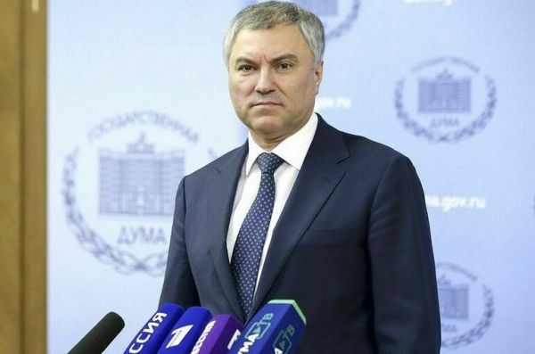 Володин считает, что США обязаны компенсировать странам издержки от пандемии COVID-19 Володин считает, что США обязаны компенсировать странам издержки от пандемии COVID-19