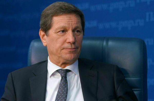 Жуков сообщил, что МРОТ с 2023 года может составить 16 242 рубля