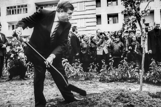 Как Геннадий Селезнев начинал свой путь в журналистике