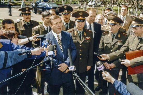 Как Геннадий Селезнев начинал свой путь в журналистике