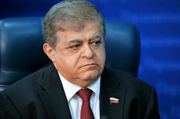 Владимир Джабаров: Америка лишь тогда хорошо относится к России, когда мы идем на уступки Владимир Джабаров: Америка лишь тогда хорошо относится к России, когда мы идем на уступки