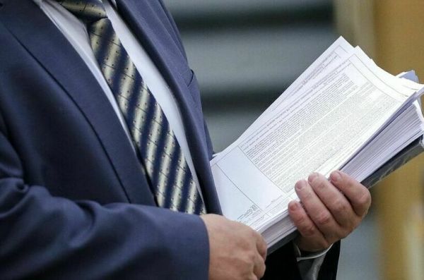 Чиновникам придется обойтись без иностранных слов