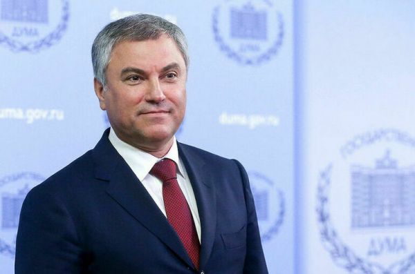 Володин вручил почетную грамоту Хуснуллину