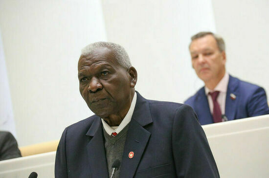 Законодатели России и Кубы займутся вопросами туризма и здравоохранения