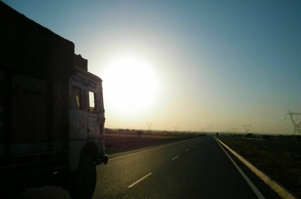 Госдума отменила выдачу спецразрешений для перевозки опасных грузов Госдума отменила выдачу спецразрешений для перевозки опасных грузов