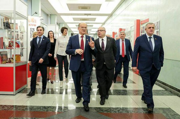 Володин: В сложные для России времена партии парламента смогли консолидироваться Володин: В сложные для России времена партии парламента смогли консолидироваться