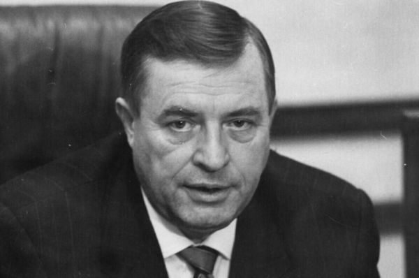 Как депутаты угодили в мясорубку, и где находятся золотые унитазы Как депутаты угодили в мясорубку, и где находятся золотые унитазы