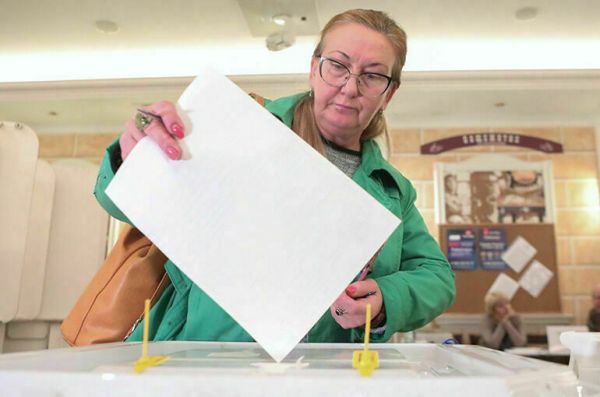 На выборах в России могут отменить открепительные удостоверения На выборах в России могут отменить открепительные удостоверения