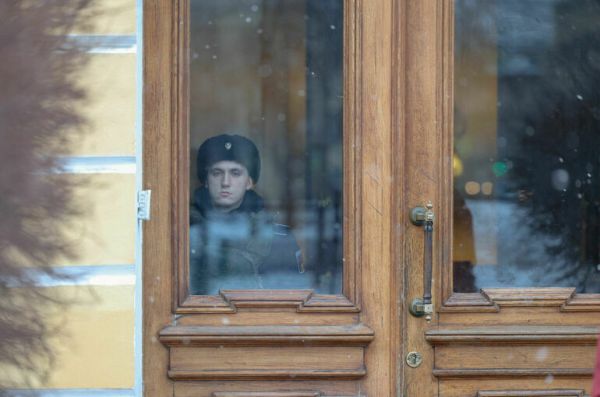 Правительство займется мониторингом качества жизни правоохранителей Правительство займется мониторингом качества жизни правоохранителей