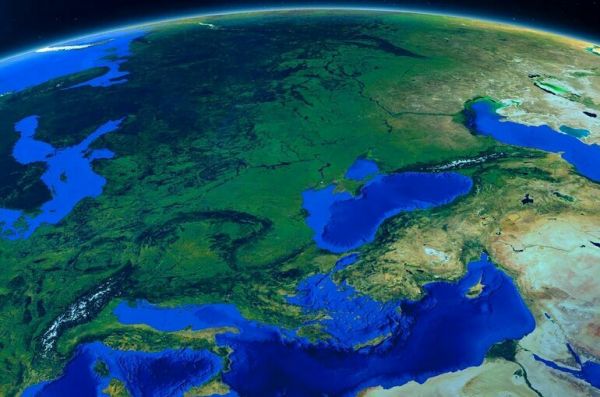 Россия хочет превратить Евразию в единое пространство стабильности и процветания Россия хочет превратить Евразию в единое пространство стабильности и процветания