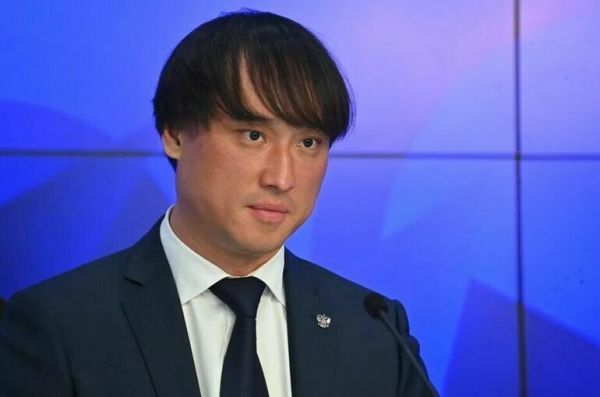 Тарбаев рассказал, какие изменения ждут въезжающих в Россию туристов Тарбаев рассказал, какие изменения ждут въезжающих в Россию туристов