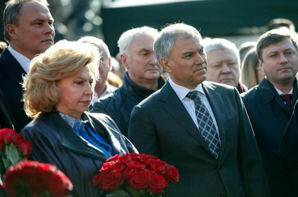 На Новодевичьем кладбище открыли памятник Владимиру Жириновскому