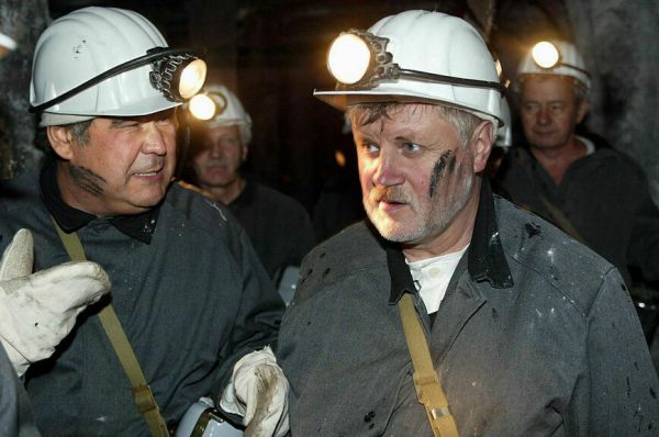 В Госдуме — Нобель, в Совфеде — сенаторы-профи В Госдуме — Нобель, в Совфеде — сенаторы-профи