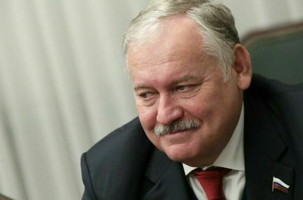 Депутат Госдумы рассказал, как его пограничники не пускали в Казахстан Депутат Госдумы рассказал, как его пограничники не пускали в Казахстан