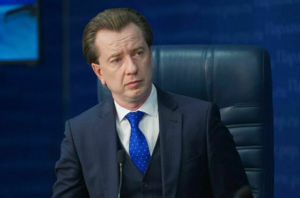 Бурматов рассказал, куда жаловаться на неправильно содержащие животных зоомагазины