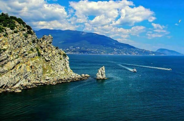 В Крыму искали ответ на вопрос Путина, где заканчивается граница России В Крыму искали ответ на вопрос Путина, где заканчивается граница России