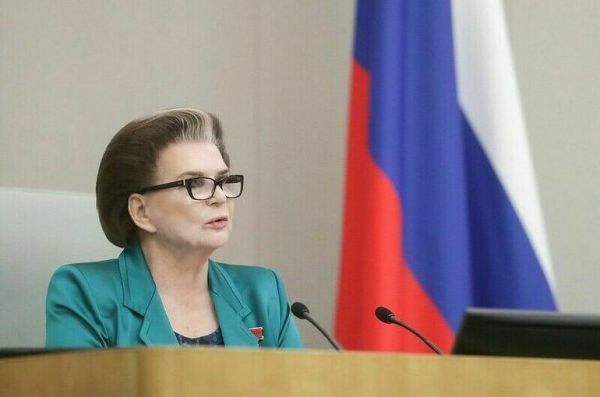 Володин поздравил Терешкову с 60-летием ее полета в космос