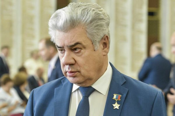 Бондарев: В Совфеде готовы рассмотреть закон о призыве с учетом нижней планки в 21 год