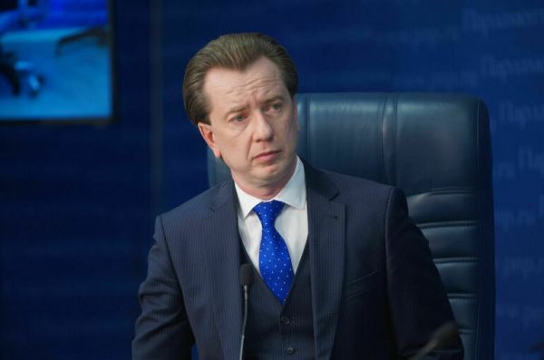 Бурматов заявил, что норму о передаче бездомных животных в приюты сохранят в законе