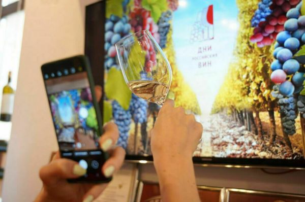 Дистанционное электронное голосование: Москва, далее везде Дистанционное электронное голосование: Москва, далее везде