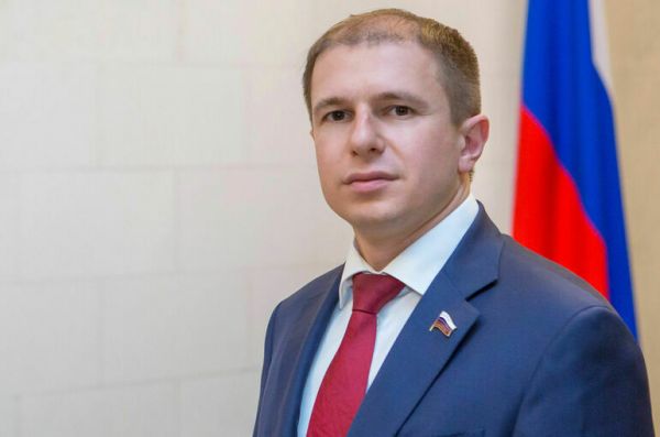 Романов поучаствовал в открытии нового корпуса школы № 691 в Петербурге Романов поучаствовал в открытии нового корпуса школы № 691 в Петербурге