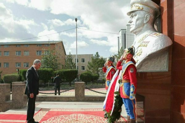 Россия и Монголия выходят на новый уровень межпарламентского сотрудничества Россия и Монголия выходят на новый уровень межпарламентского сотрудничества