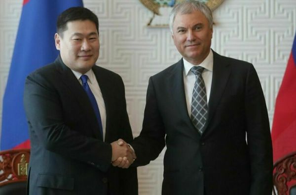 Володин встретился с премьер-министром Монголии Володин встретился с премьер-министром Монголии