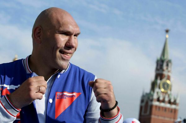 Николай Валуев: Государственная служба — это в первую очередь служение людям Николай Валуев: Государственная служба — это в первую очередь служение людям