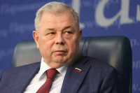 Леонов направил в кабмин проект о порядке расчета окладов не выше МРОТ