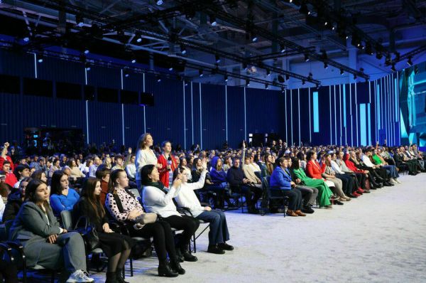 Матвиенко дала рецепт от интернет-зависимости и рассказала о детской мечте