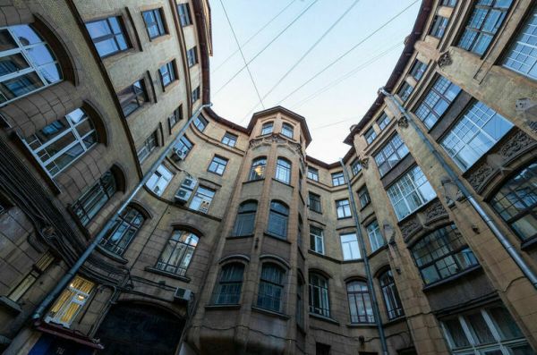 Шумных туристов заставят заботиться о покое соседей Шумных туристов заставят заботиться о покое соседей