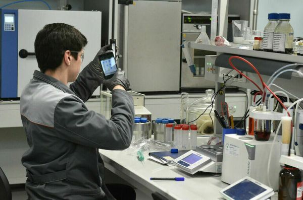 В РАН ищут способ остановить отток мозгов В РАН ищут способ остановить отток мозгов