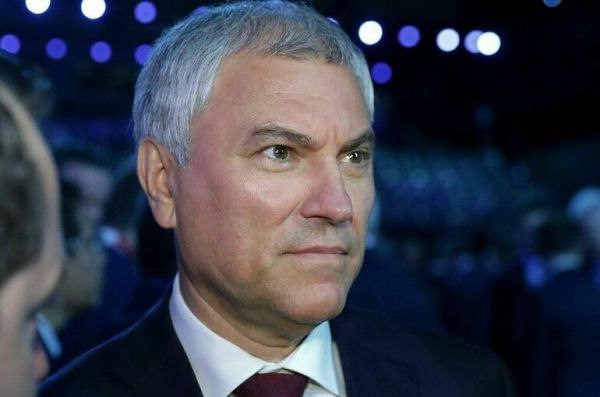 Володин посетил школу &laquo;Шицзя&raquo; в Пекине