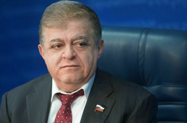 Зачем глава Пентагона приехал в Киев Зачем глава Пентагона приехал в Киев