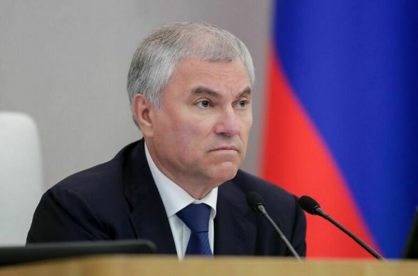 Володин: После угроз США в мире будут активнее отказываться от доллара