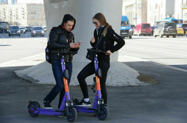 Электросамокатчиков учтут при планировании дорог Электросамокатчиков учтут при планировании дорог