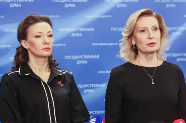 Парламентарии просят Минцифры защитить детей от украинских фейков